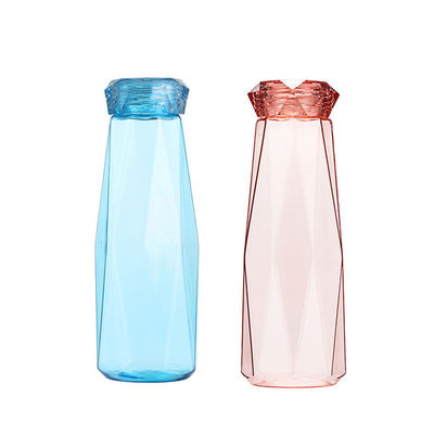 Transparent Glass Drinking Water Bottles , Glass Sports Bottle With Diamond Lid supplier