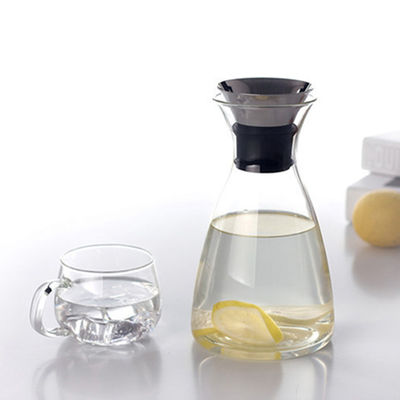 Safe Drip Free Glass Water Pitcher High Thermal Resistance Lightweight supplier