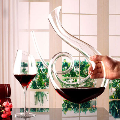 Modern Hand Blown Glass Decanter , Clear Glass Flat Bottom Wine Decanter supplier