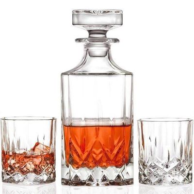 Lead Free Clear Red Wine Decanter , Unique Shaped Whiskey Liquor Glass Set supplier