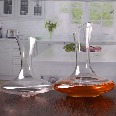 Personalised Crystal Glass Wine Decanter Hand Blown 1200ml / 1800ml Capacity supplier