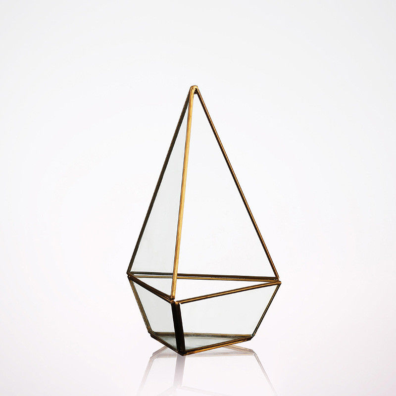 Handmade Glass Homeware Irregular Diamond Shaped Desktop Glass Terrarium Planter supplier