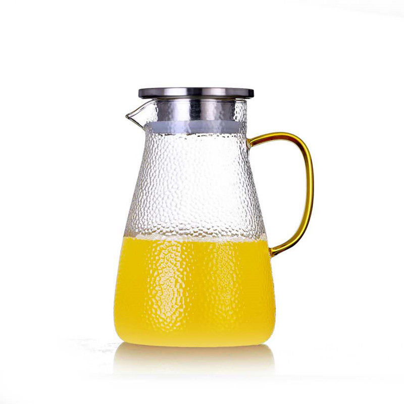 Round Handle Glass Drink Pitcher , Insulated Heat Resistant Glass Pitcher With Lid supplier